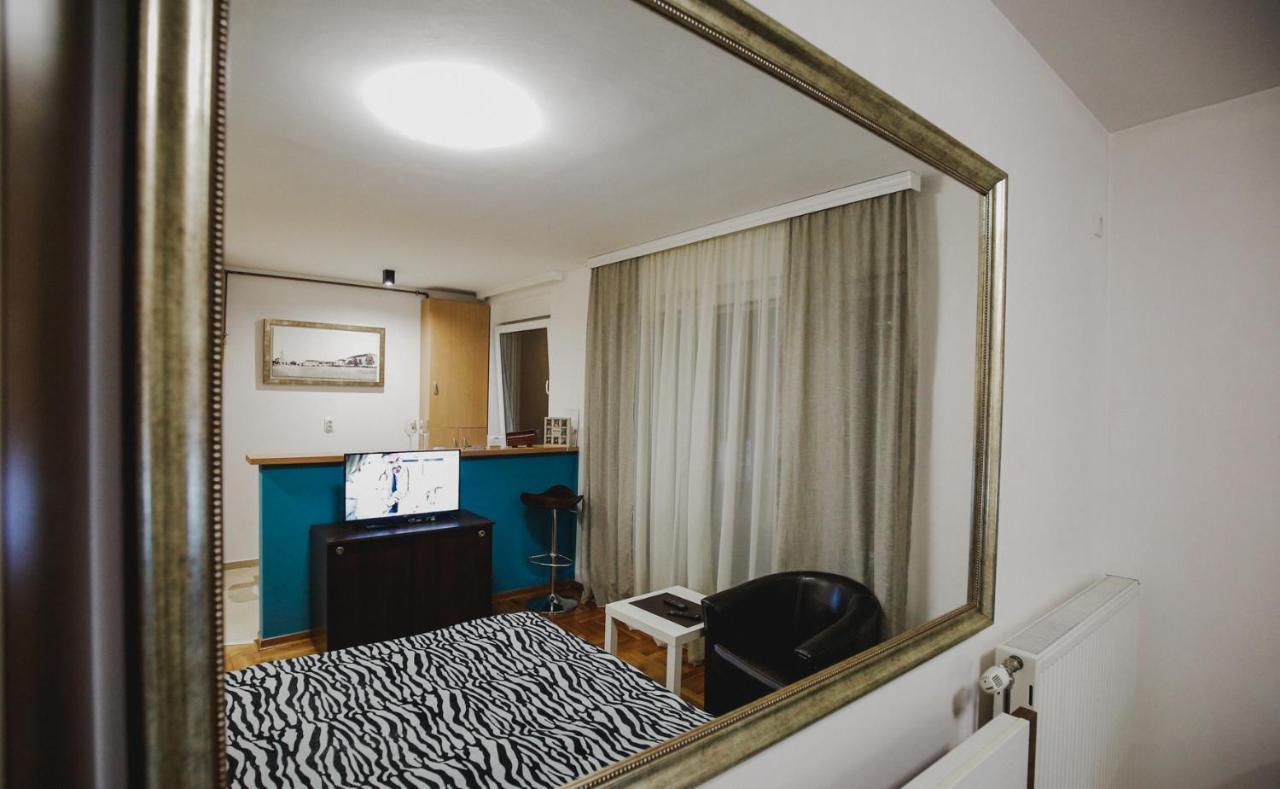 Prestige Apartment Gornji Milanovac Esterno foto